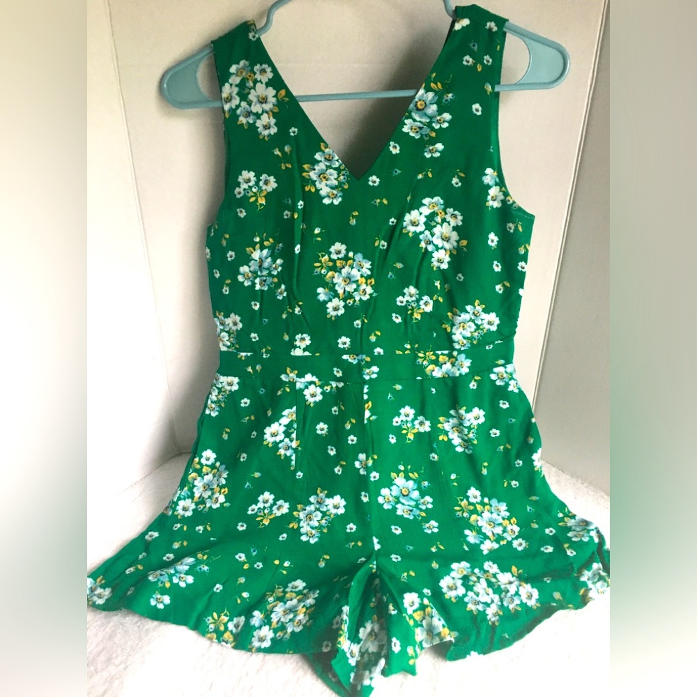 Loft Green Romper with Floral pattern Size 0P